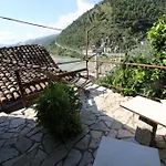 Отель Nasho Vruho Берат