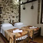 Nasho Vruho Hotel *