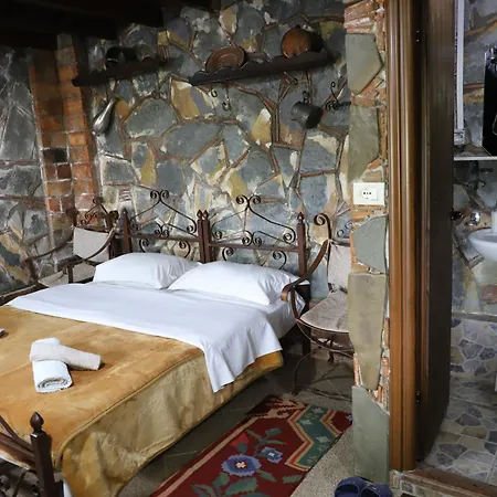 Hotel Nasho Vruho