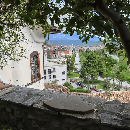 Nasho Vruho Hotel
