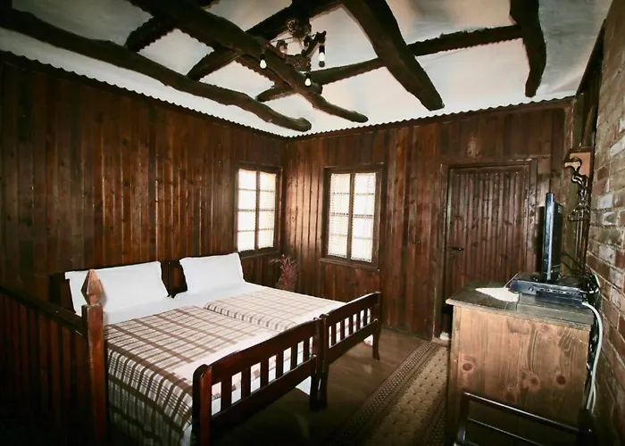 Nasho Vruho Hotel *