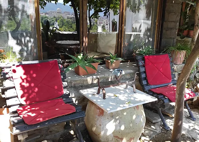 Nasho Vruho Hotel